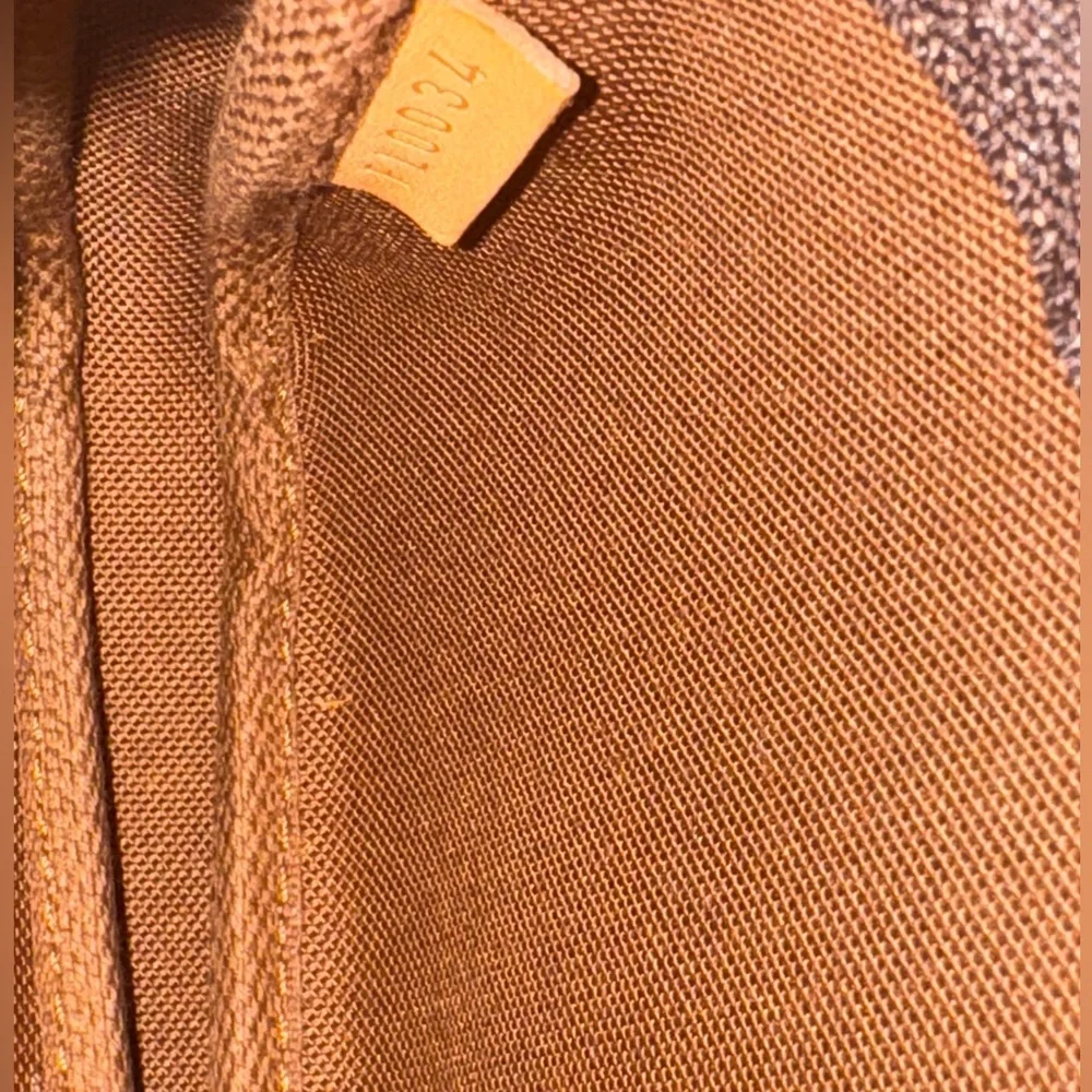 Louis Vuitton Mini Pochette Acessories